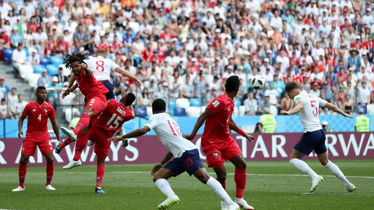 Anh 6-1 Panama: Mưa trên 